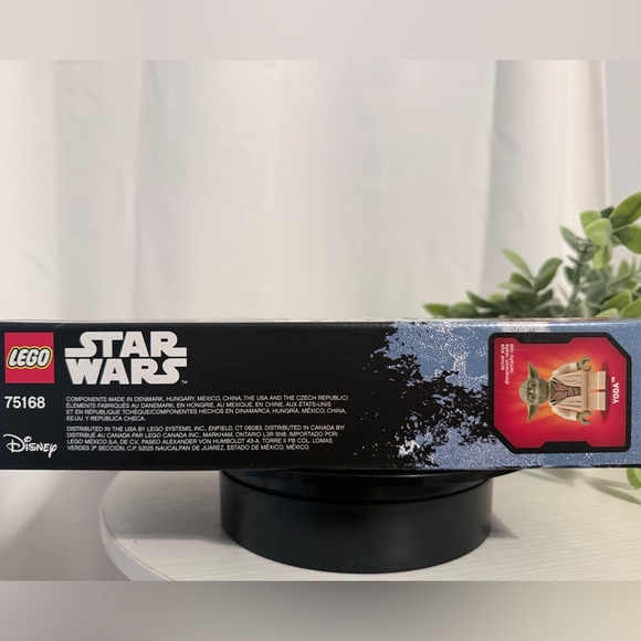 Disney LEGO Star Wars Yoda's Jedi Starfighter set NEW - Picture 5 of 6